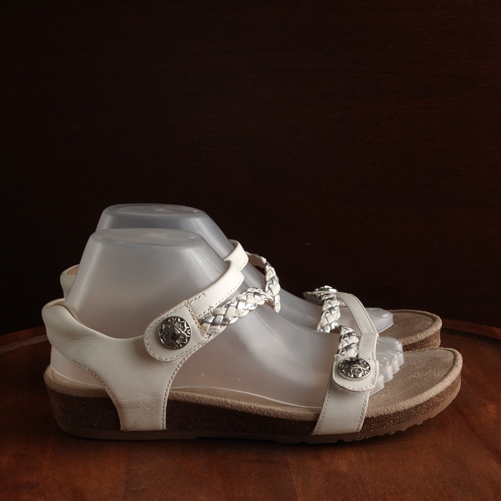 Aetrex Sandals Womens SZ 9.5 White Jillian Comfort Leather Strappy Coastal Shoes
